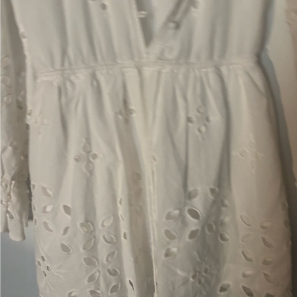 SAYLOR White Long Sleeve‎ Eyelet Dress - Picture 9 of 12